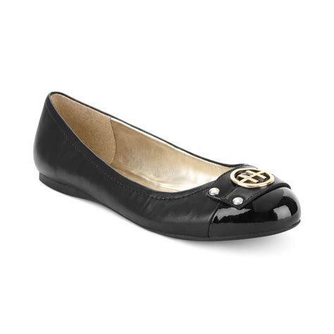 Tommy Hilfiger Ballet Flats for Women .